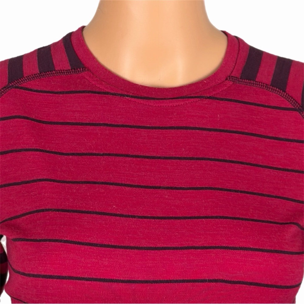Smartwool 100% Merino Wool NTS Mid 250 Pattern Crew striped base layer. Medium - Picture 3 of 11